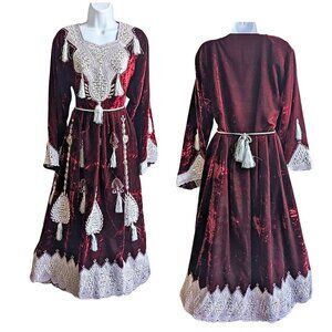 Turkish/Afghani Bindalli Kaftan Wedding Dress -  Embroidered Velvet & Silver M/L